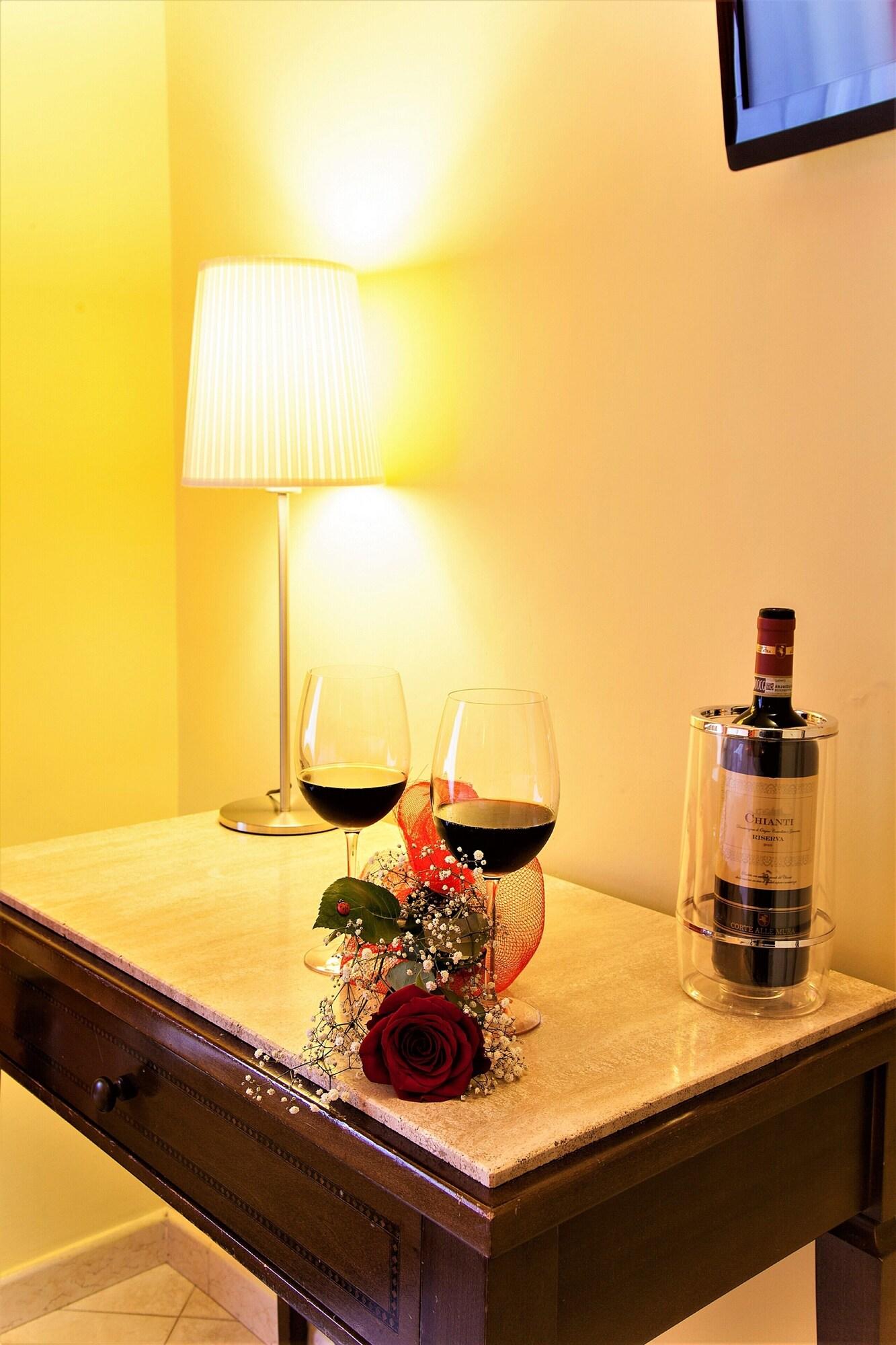 Hotel Tuscolana Rome Bagian luar foto