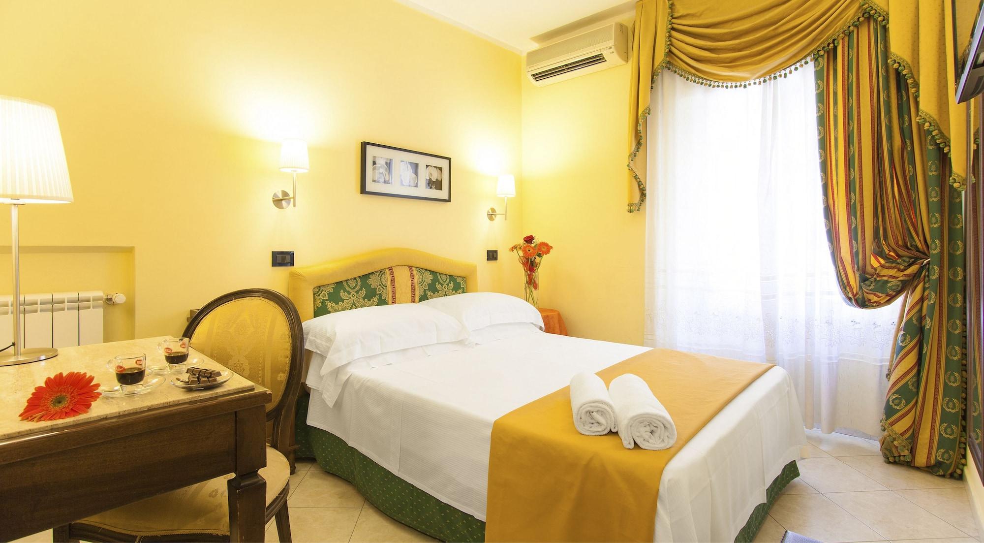 Hotel Tuscolana Rome Bagian luar foto