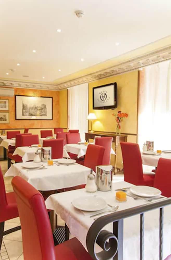 Hotel Tuscolana Rome Bagian luar foto